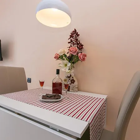 Family Friendly With A Swimming Pool Brela, Makarska - 20066 Apartment